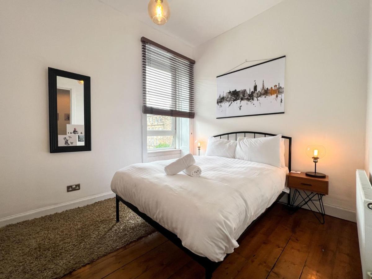Bohemian 1Br Flat In Abbeyhill Apartment Edinburgh Luaran gambar